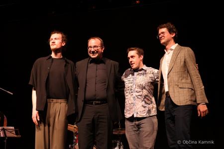 Jazz koncert Gregor Ftičar Black Smoke Quartet ob 25-letnici pobratenja Občine Kamnik in Trofaiach (12)